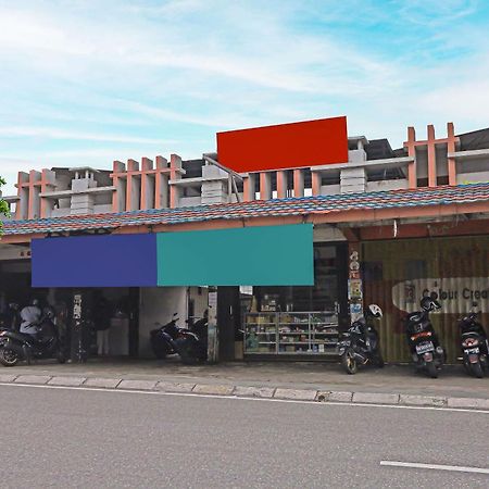 Spot On 92421 City Kost Syariah Pangkal Pinang Extérieur photo